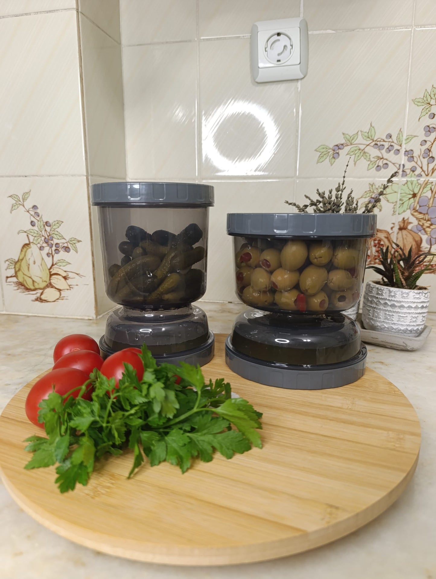Kum Saati Zeytin Ve Turşu Saklama Kabı